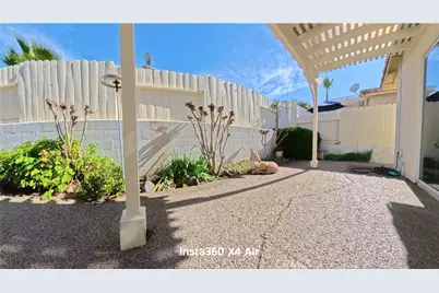 28050 Bavaria Drive, Menifee, CA 92585 - Photo 20