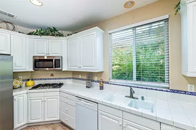 28400 Gold Dust Court, Menifee, CA 92584 - Photo 14