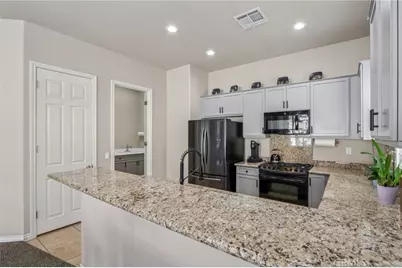 5444 Paseo Famosa, Hemet, CA 92545 - Photo 8