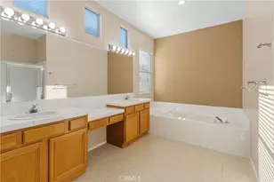 37528 Windsor Ct, Murrieta, CA 92562 - Photo 32