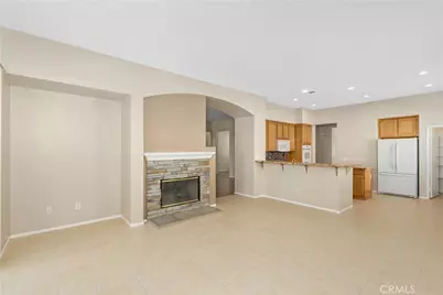 37528 Windsor Court, Murrieta, CA 92562 - Photo 4