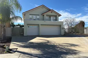 40135 Festival Rd, Murrieta, CA 92562 - Photo 2