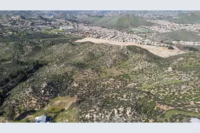 7 Turtle Creek Rd, Lake Elsinore, CA 92530 - Photo 4