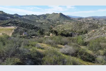 7 Turtle Creek Rd, Lake Elsinore, CA 92530 - Photo 14