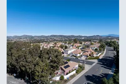 22952 Joaquin Ridge Drive, Murrieta, CA 92562 - Photo 22