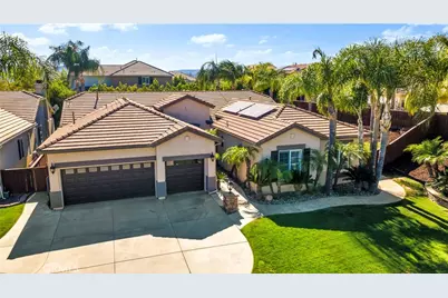 26635 Paddington Court, Murrieta, CA 92563 - Photo 2