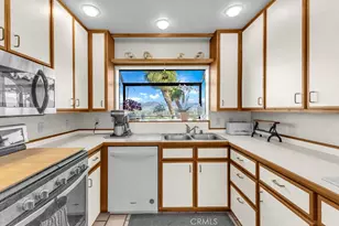 27800 Chantal Dr, Hemet, CA 92544 - Photo 56