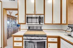 27800 Chantal Dr, Hemet, CA 92544 - Photo 58