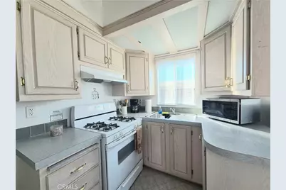 1357 Sierra Drive, San Jacinto, CA 92583 - Photo 8