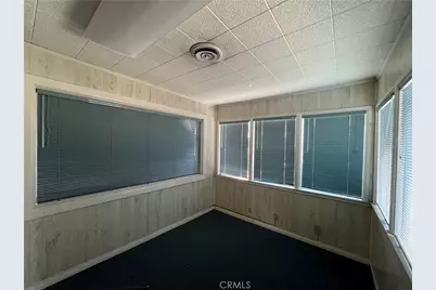 911 E Florida Avenue, Hemet, CA 92543 - Photo 14