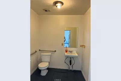 911 E Florida Avenue, Hemet, CA 92543 - Photo 18