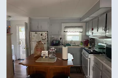 43531 Acacia, Hemet, CA 92544 - Photo 8