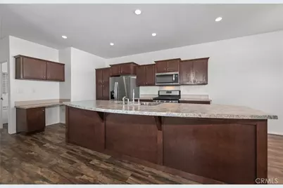 1300 W Menlo Avenue #94, Hemet, CA 92543 - Photo 8