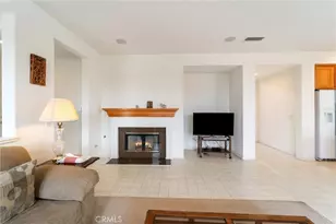 17191 Greentree Dr, Riverside, CA 92503 - Photo 16