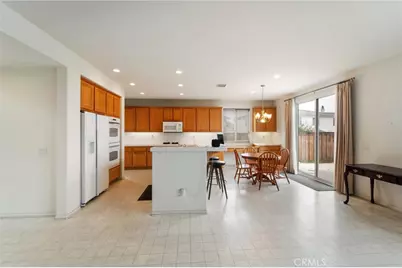 17191 Greentree Drive, Riverside, CA 92503 - Photo 14