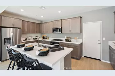 30600 Corte Hermoso, Winchester, CA 92596 - Photo 6