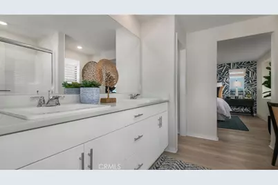 2439 Gunner Ridge Way, Rialto, CA 92377 - Photo 8