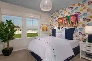 2439 Gunner Ridge Way, Rialto, CA 92377 - Photo 6