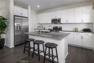 2437 Gunner Ridge Way, Rialto, CA 92377 - Photo 2