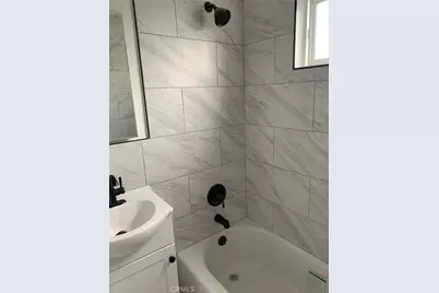 1240 W 22nd St, San Pedro, CA 90731 - Photo 12