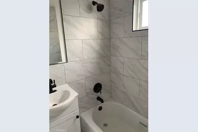 1240 W 22nd St, San Pedro, CA 90731 - Photo 22