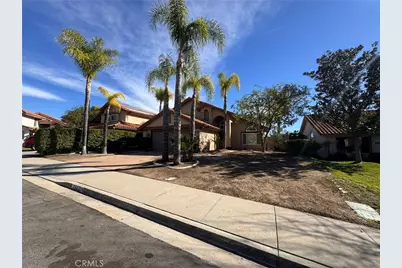 24471 Saradella Court, Murrieta, CA 92562 - Photo 2