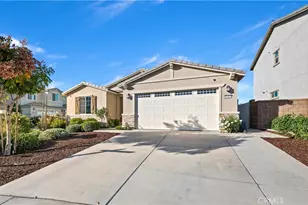 30464 Astoria Ln, Murrieta, CA 92563 - Photo 2