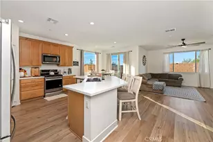 30464 Astoria Ln, Murrieta, CA 92563 - Photo 16