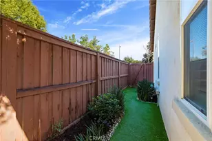 230 Eagle Ln, Hemet, CA 92545 - Photo 34