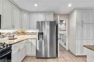 39774 Amberley Cir, Temecula, CA 92591 - Photo 16