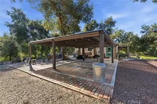 40730 Calle Bandido, Murrieta, CA 92562 - Photo 32