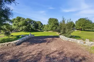 40730 Calle Bandido, Murrieta, CA 92562 - Photo 38