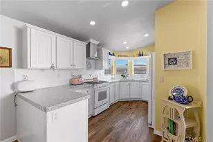 22221 Bloomfield, Hawaiian Gardens, CA 90630 - Photo 16