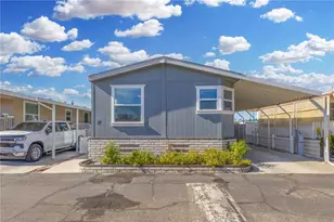 22221 Bloomfield, Hawaiian Gardens, CA 90630 - Photo 2