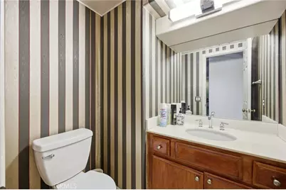 2131 Almeria Street #102, Corona, CA 92879 - Photo 10