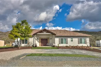 40105 Voyager, Temecula, CA 92592 - Photo 1