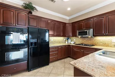 22255 Rosary, Nuevo, CA 92567 - Photo 16