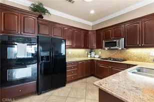 22255 Rosary, Nuevo, CA 92567 - Photo 16