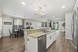 25174 Hoofprint, Wildomar, CA 92595 - Photo 16