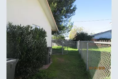 721 S Santa Fe, Hemet, CA 92543 - Photo 4