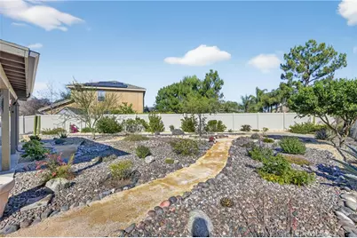 33886 Begonia, Murrieta, CA 92563 - Photo 38