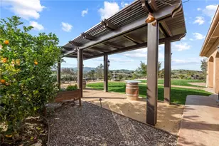 21051 Via Sevilla, Murrieta, CA 92562 - Photo 38