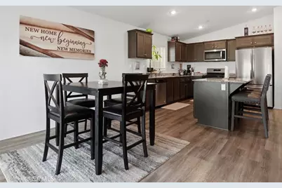 1262 Allegiance Avenue, Hemet, CA 92543 - Photo 6