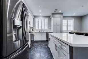 625 Savi Dr, Corona, CA 92878 - Photo 2