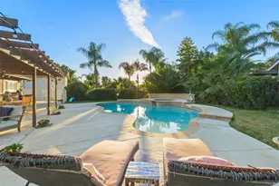 30005 Swan Point Dr, Canyon Lake, CA 92587 - Photo 32