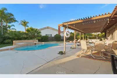 30005 Swan Point Dr., Canyon Lake, CA 92587 - Photo 28