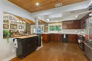 30005 Swan Point Dr, Canyon Lake, CA 92587 - Photo 14