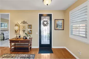 27665 Bottle Brush Way, Murrieta, CA 92562 - Photo 4