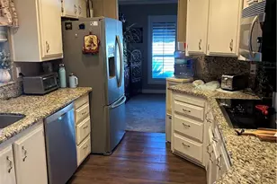 27701 Murrieta Road, Menifee, CA 92586 - Photo 14