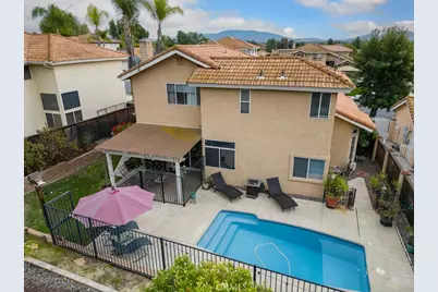 39815 Highbury Drive, Murrieta, CA 92563 - Photo 40